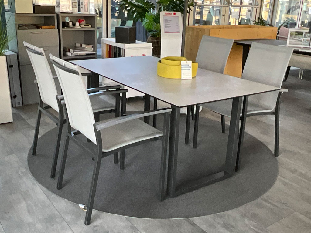 Stern KUFENTISCHSYSTEM + EVOEE + AUFLAGEN | Tischgruppe