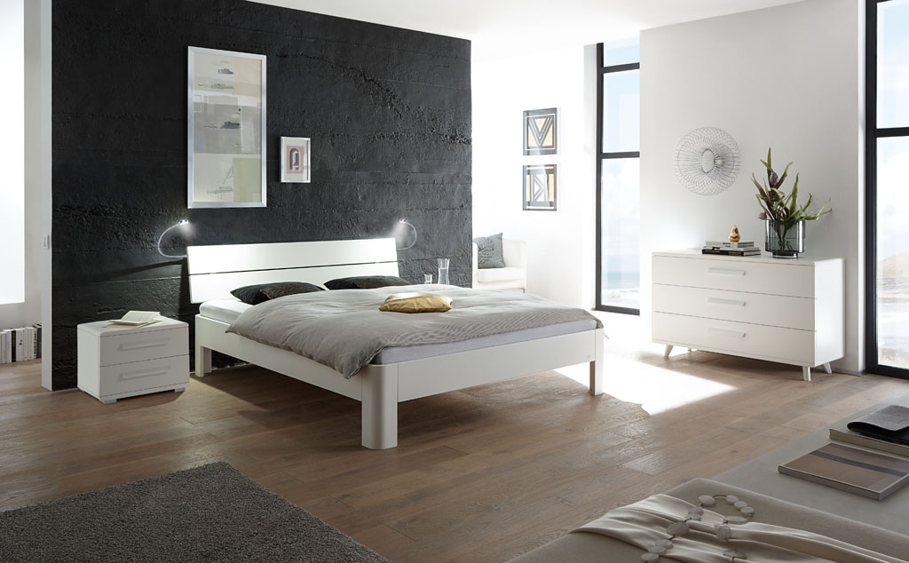 Hasena Fine-Line Bett | Syma 18 Rahmen | Ronda Füsse | Duetto Kopfteil | weiss deckend, lackiert