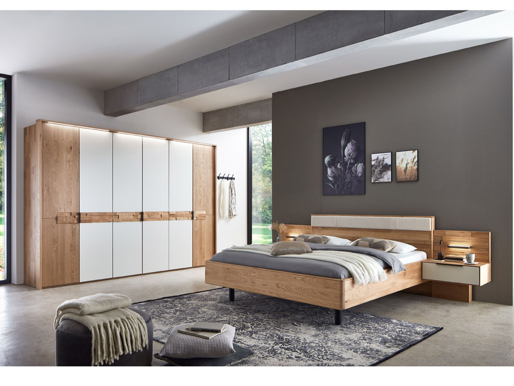 Wöstmann WSM 2800 - Schlafzimmer (Vorzugskombination) | Wildeiche massiv | Schrank 6-türig, Bett 180 x 200 cm, 2 Konsolen Schlafzimmer weiß wildeiche bett schrank konsole wöstmann wsm 2800