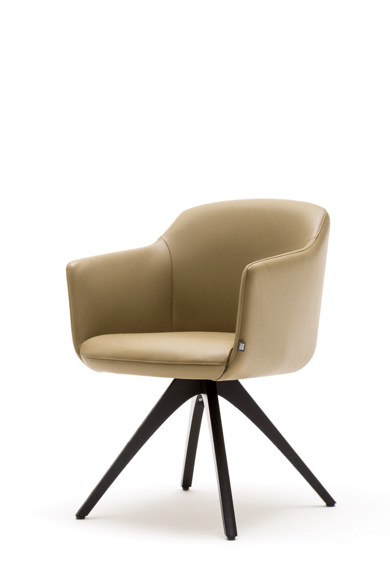 Rolf Benz. 640 | Stuhl-Sessel | Vierfuß Holz | mit oder ohne Drehfunktion