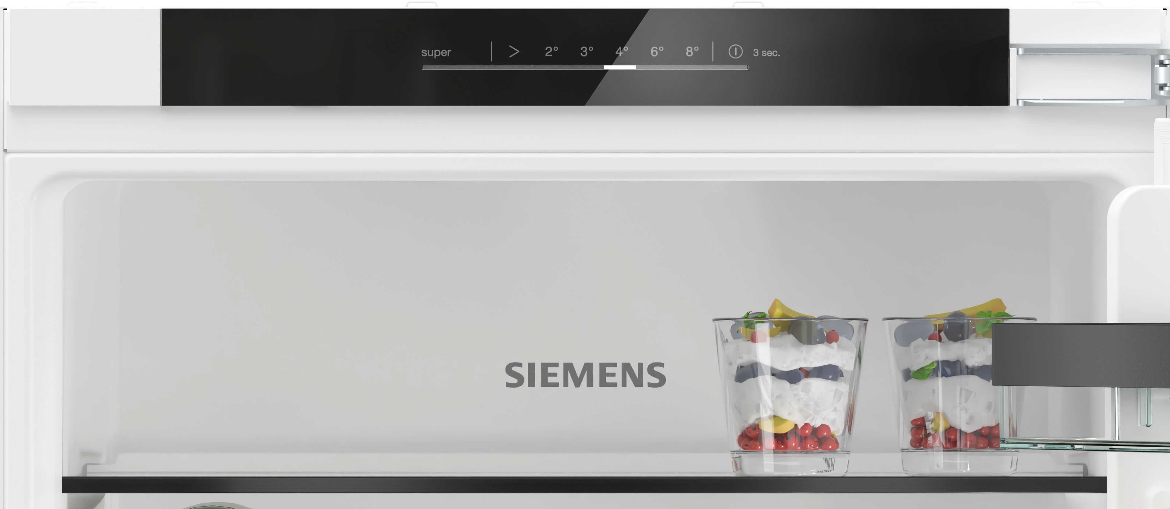 Digitales Bedienfeld mit Temperatureinstellung (super, 2° bis 8°C) und SIEMENS Logo.