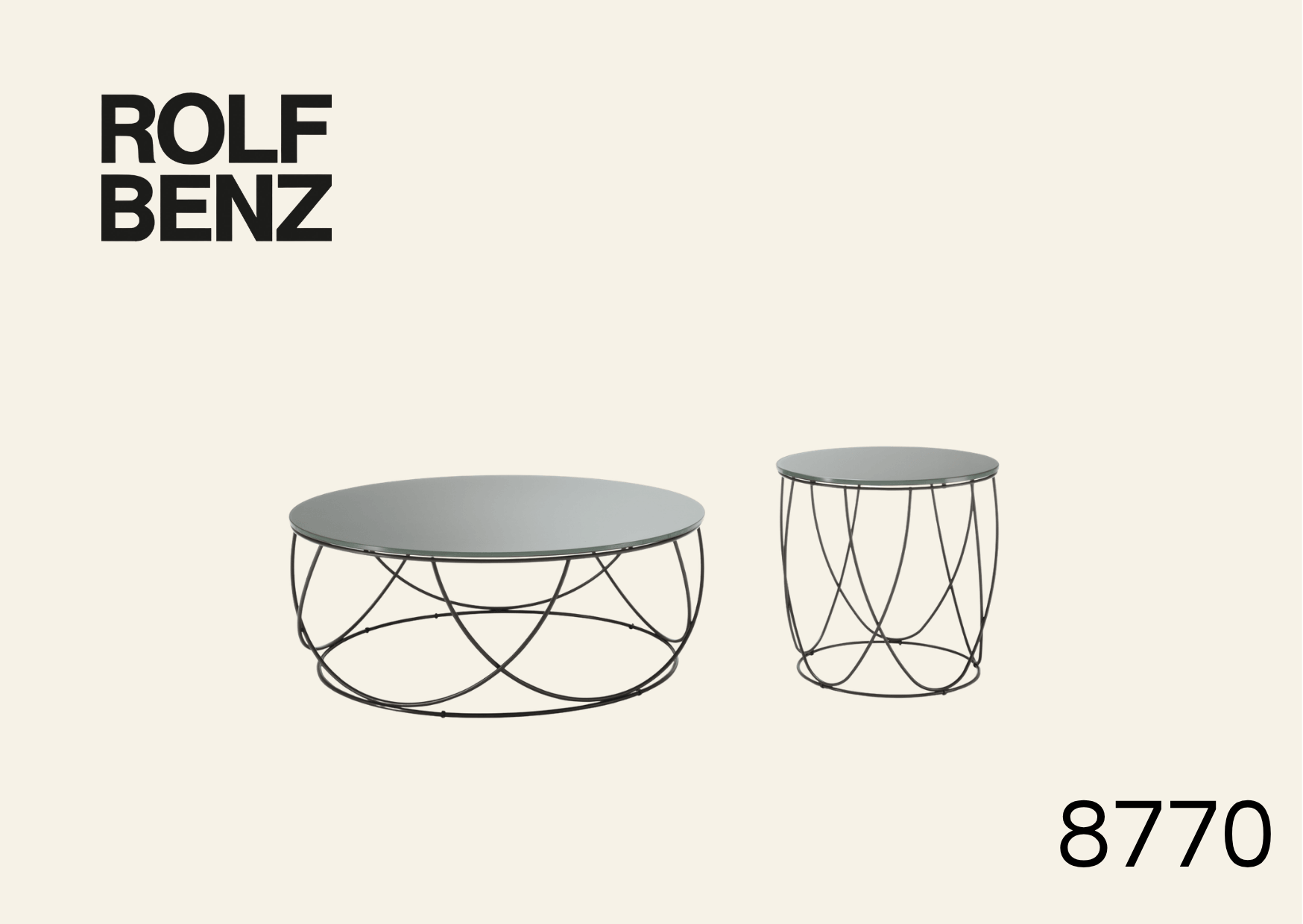 Zwei runde Beistelltische mit verziertem Gestell. Aufschrift: Rolf Benz 8770.