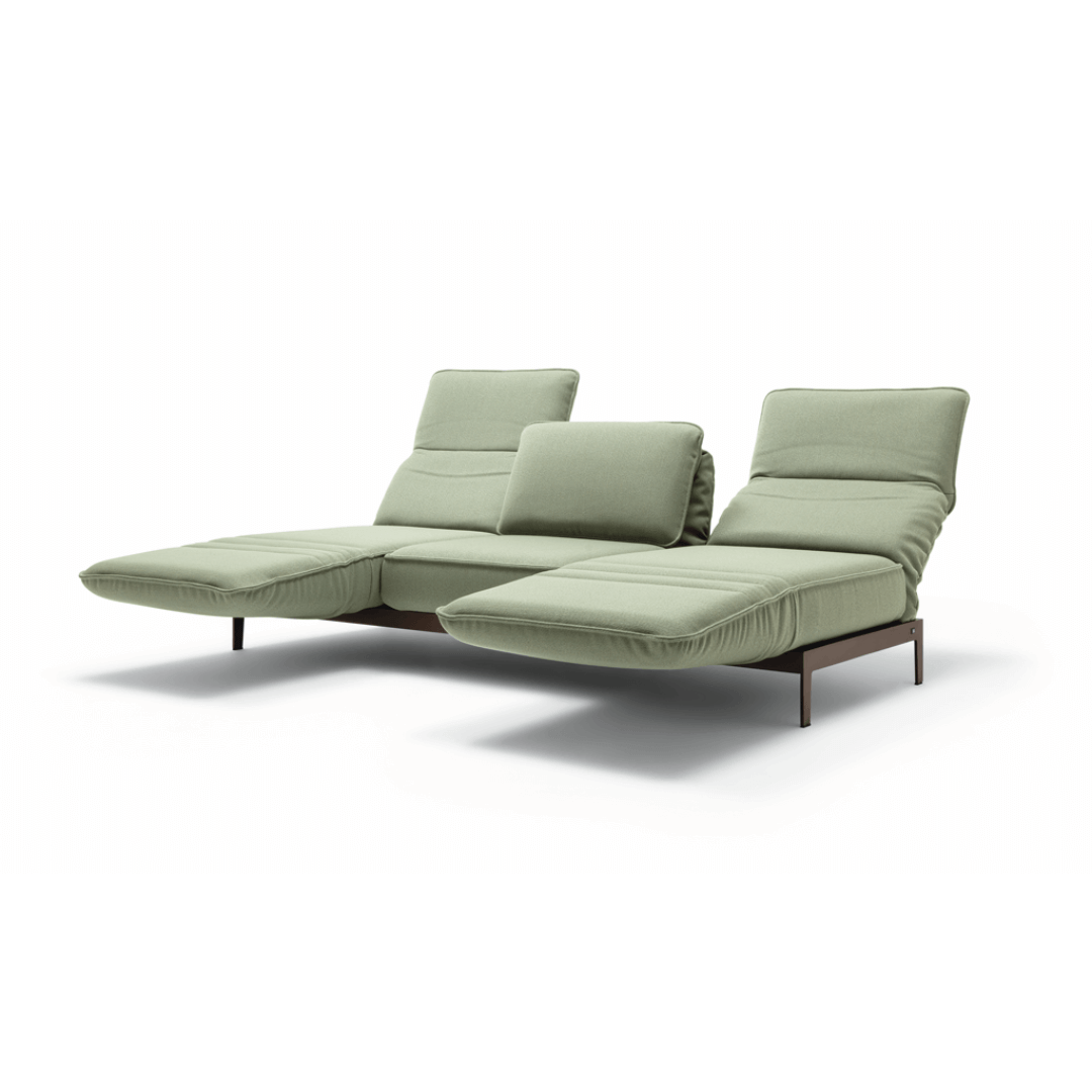grünes Sofa mit 2 Liegesitzen und einem Sitz