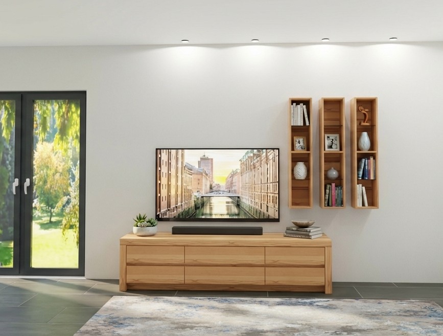 Braune Wohnwand mit einem Lowboard, 3 Hängeregalen stilvoll dekoriert in einem modernen Zimmer