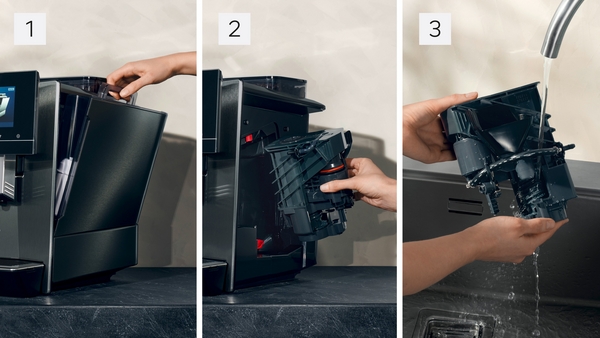 Schritt-für-Schritt-Anleitung zur Reinigung der Kaffeemaschine: Entfernen der Brühgruppe und Abwaschen unter fließendem Wasser