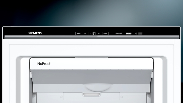 Detailansicht eines Siemens Gefrierschranks mit NoFrost-System und digitalem Display