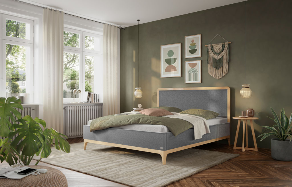 Stilvoll eingerichtetes Schlafzimmer mit hellgrauem Polsterbett, Holzrahmen aus heller Eiche, Teppich und Wanddekoration (KI-generiert)