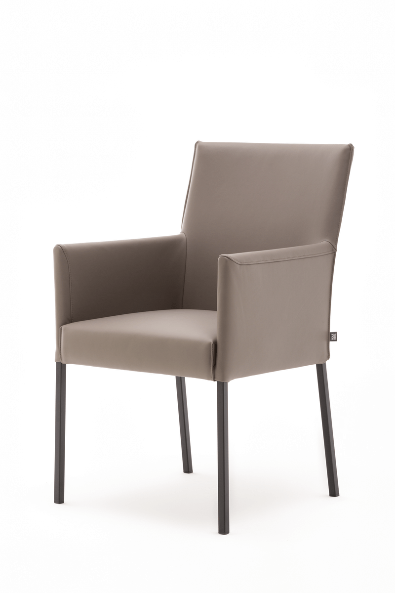 Esszimmerstuhl mit hellgrauer Polsterung in Leder und vier Fuß Gestell