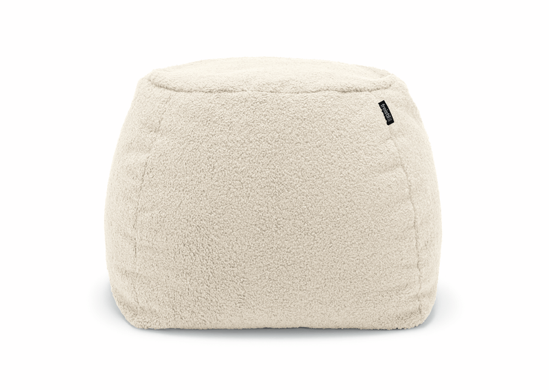freistil Rolf Benz 173 - Pouf rund | Teddy Edition | 6530 cremeweiß Cremweißer, quadratischer Hocker aus weichem Stoffmaterial, ideal als Sitzgelegenheit in Wohnzimmern.