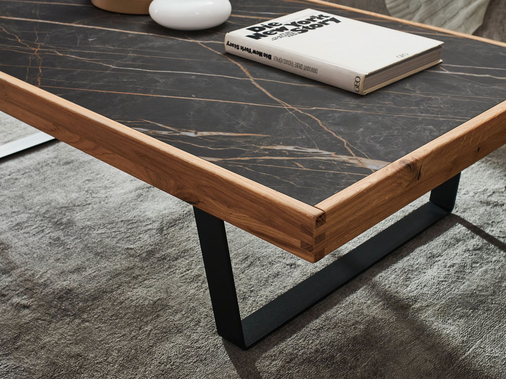 Wöstmann WM 2520 - Couchtisch | Type 9500 | B: 120,0  cm | Wildeiche massiv, Keramikplatte