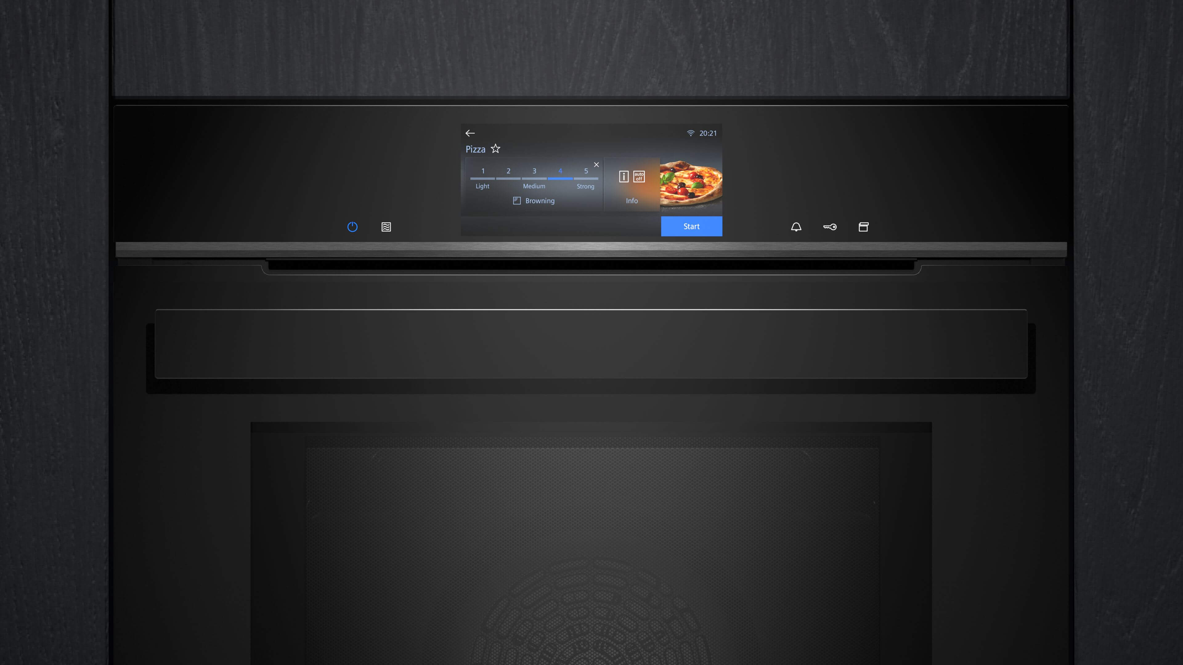 Schwarzer Backofen mit digitalem Bedienfeld und Anzeige einer Pizzastufe
