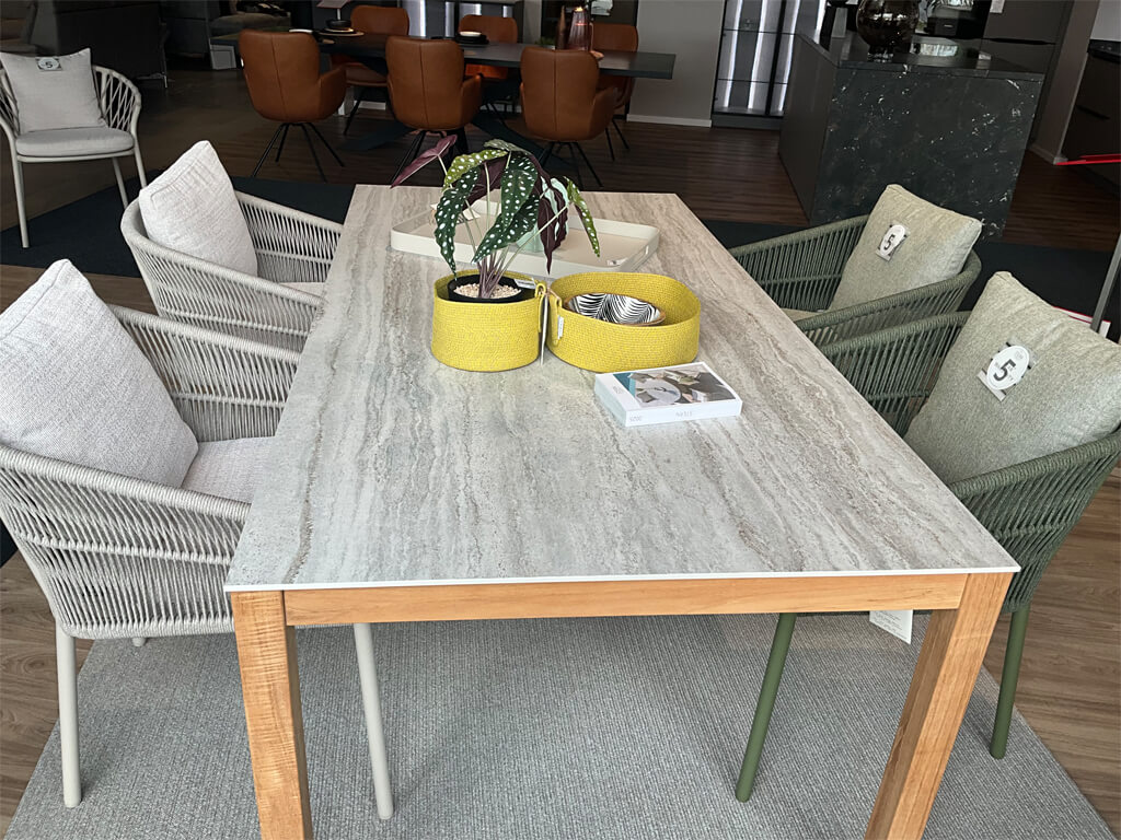 Stern HOLZTISCH/JELLA | Essgruppe