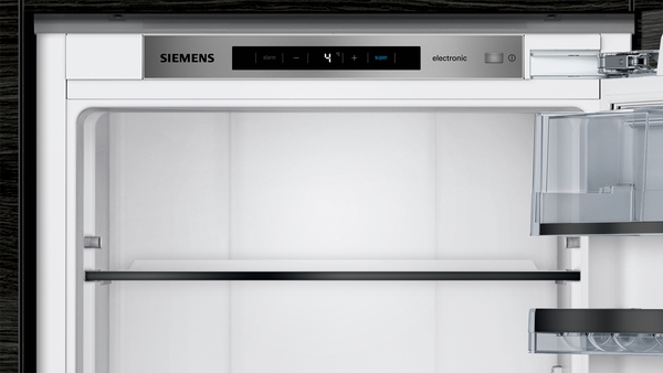 Siemens studioLine KI51FSDD0 iQ700 Einbau-Kühlschrank | 140 x 56 cm