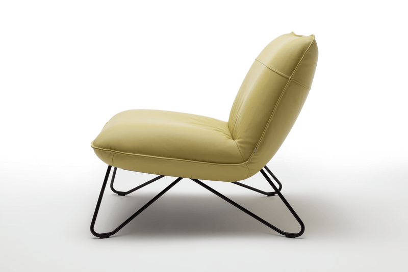 gelber Sessel von Rolf Benz 394 mit schwarzem Gestell