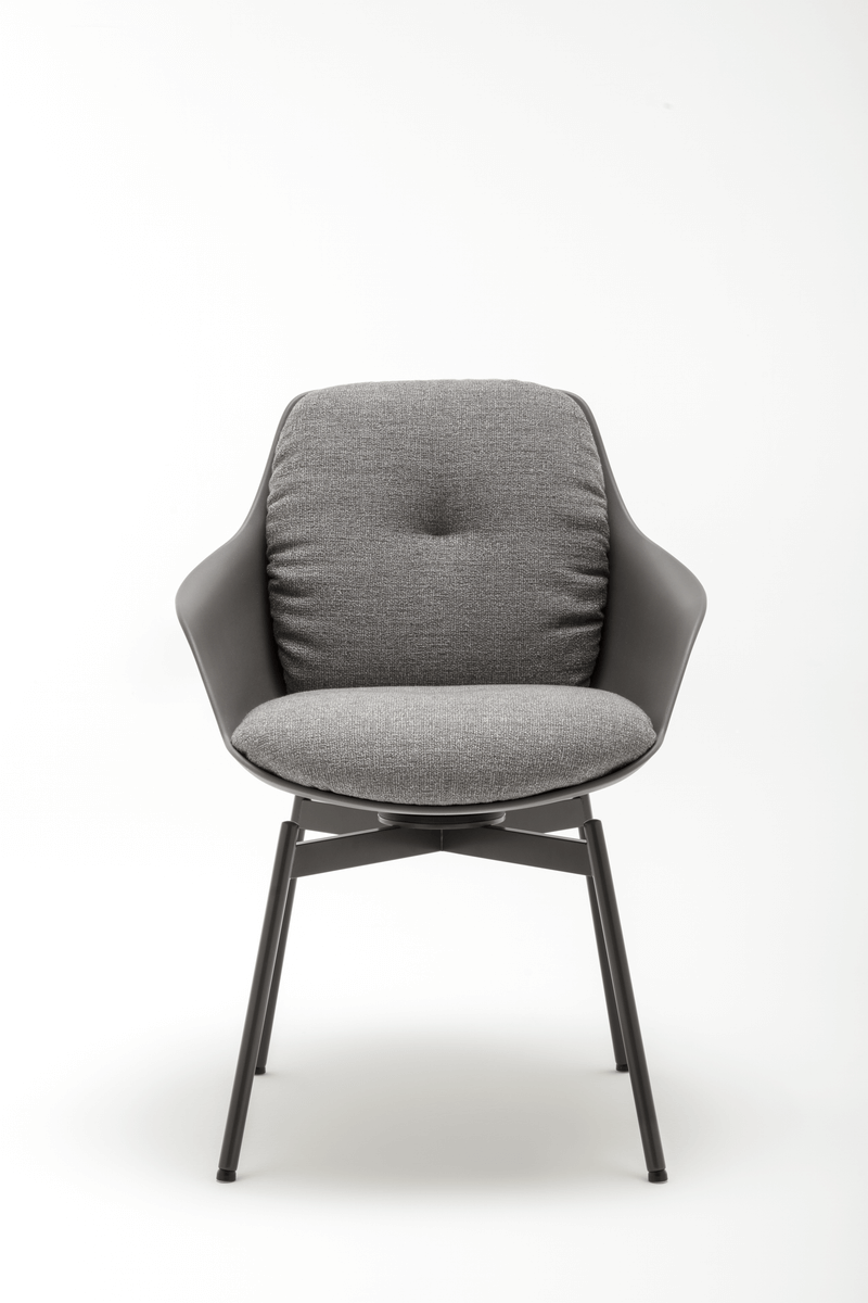 Rolf Benz. 600 | Stuhl mit Kunststoffschale | Vierfuß Metall | mit oder ohne Drehfunktion