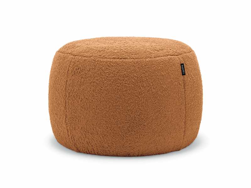 freistil Rolf Benz 173 - Hocker rund | Teddy Edition | 6534 orangebraun Gemütlicher, runder Pouf in warmem Braun aus weichem Stoff, ideal für Wohnzimmer.