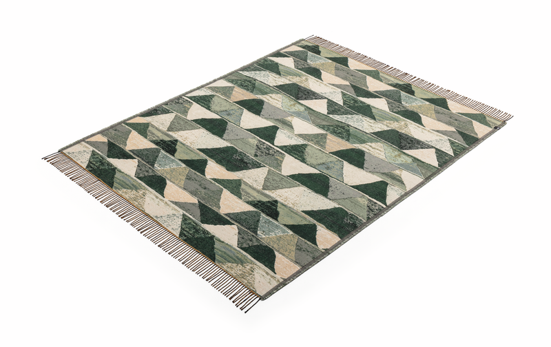 Rolf Benz 975 - Plaid mit Fransen (Grün Dreieck) | 100 % Viskose | 140 x 185 cm Teppich mit geometrischem Muster in Grün- und Beigetönen, schräg fotografiert