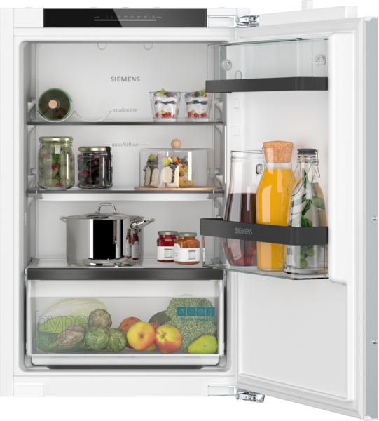 Siemens studioLine - Einbau-Kühlschrank iQ500 (88x56 cm) INKL. 5 JAHRE GARANTIE | KI21RSDD1 Offener Siemens Kühlschrank mit Getränken, Obst, Gemüse und Vorratsbehältern