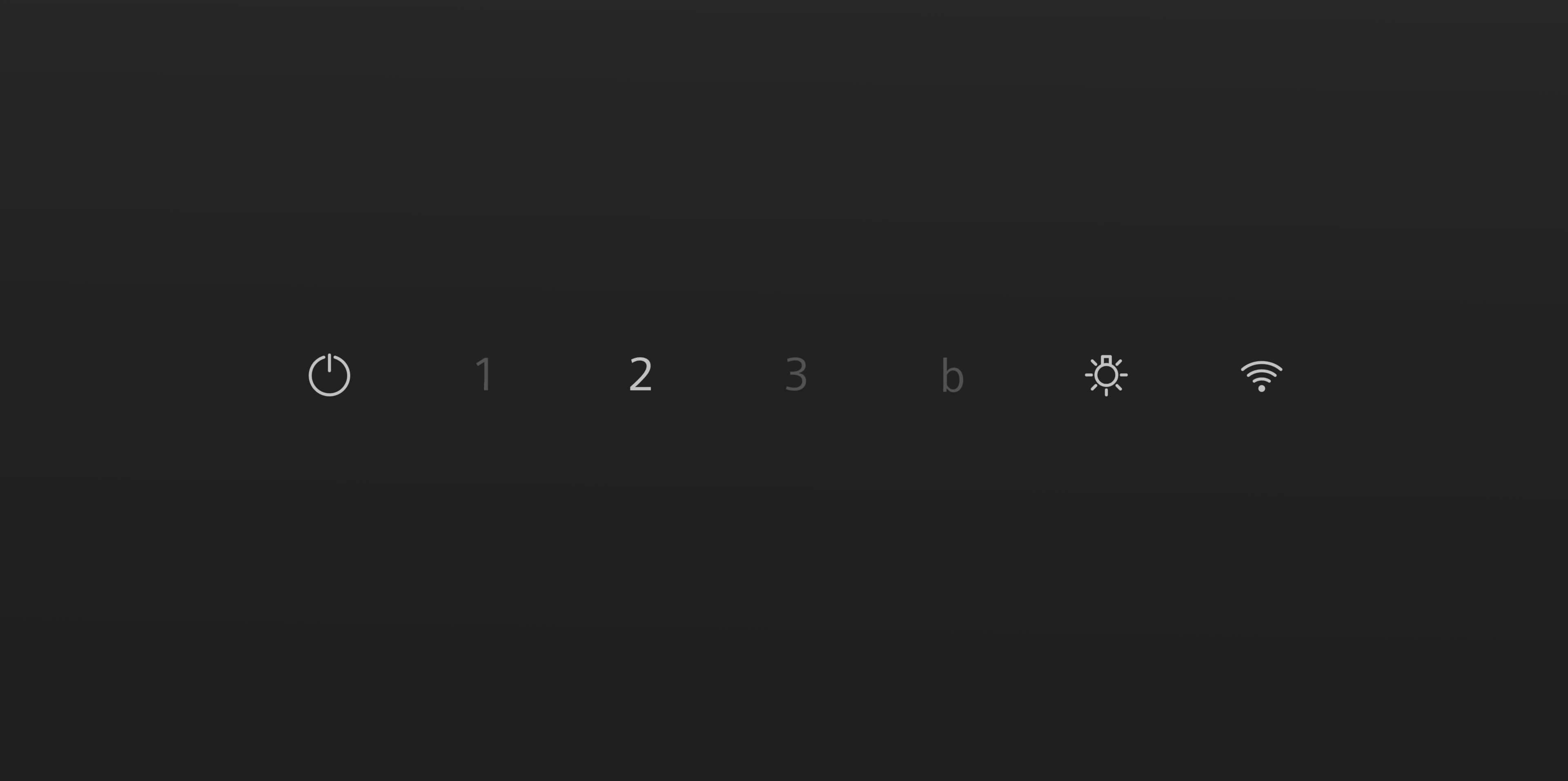 Touch-Bedienfeld einer Dunstabzugshaube auf dunklem Hintergrund.