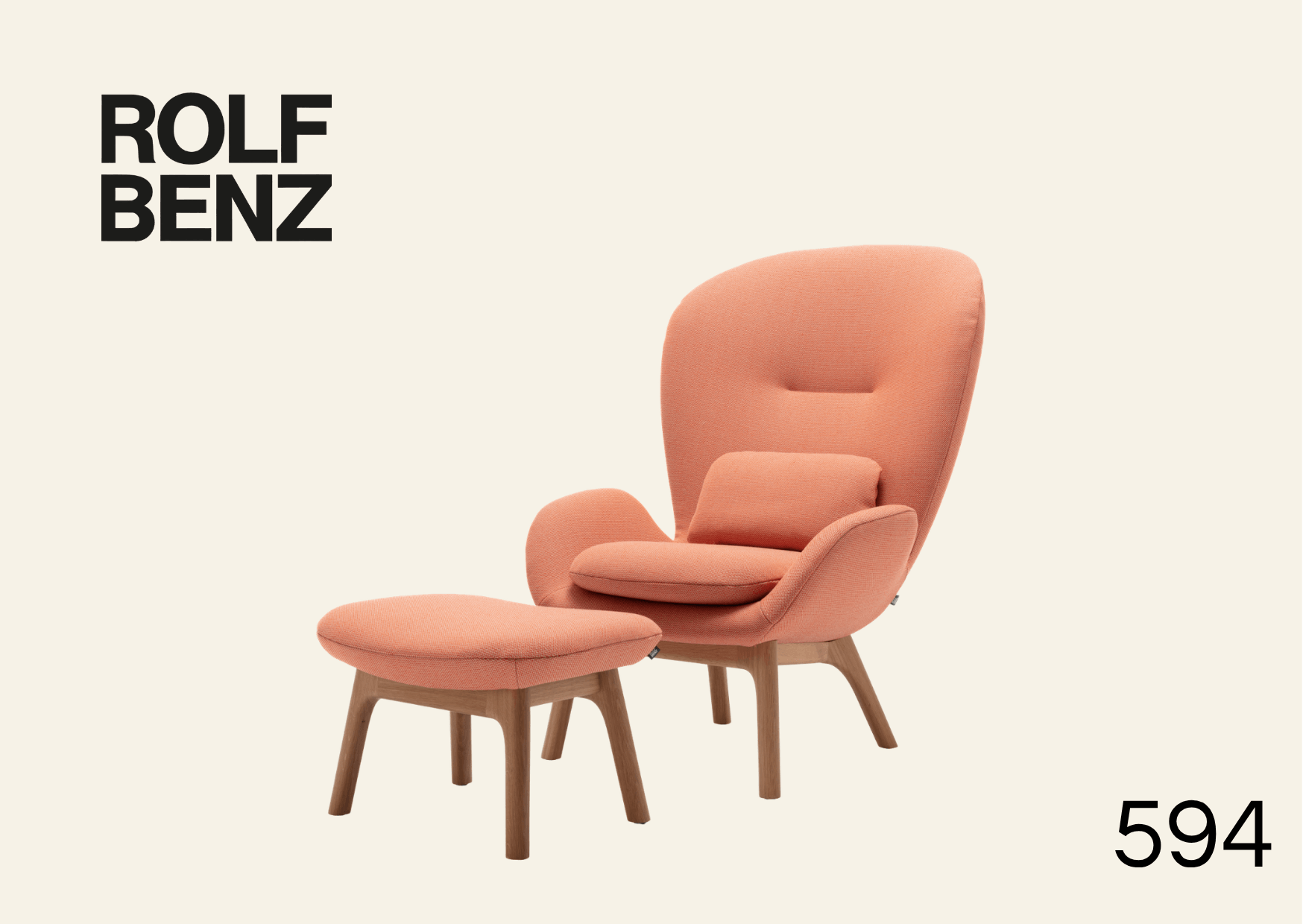 lachsfarbener Hochlehnsessel mit passendem Hocker. Bildaufschrift: Rolf Benz 594.