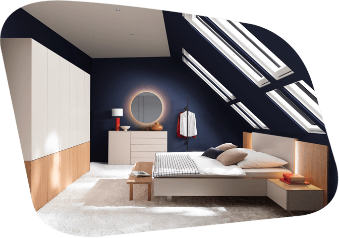 Schlafzimmer mit Kleiderschrank, Bett, Sideboard und Nachtkonsole