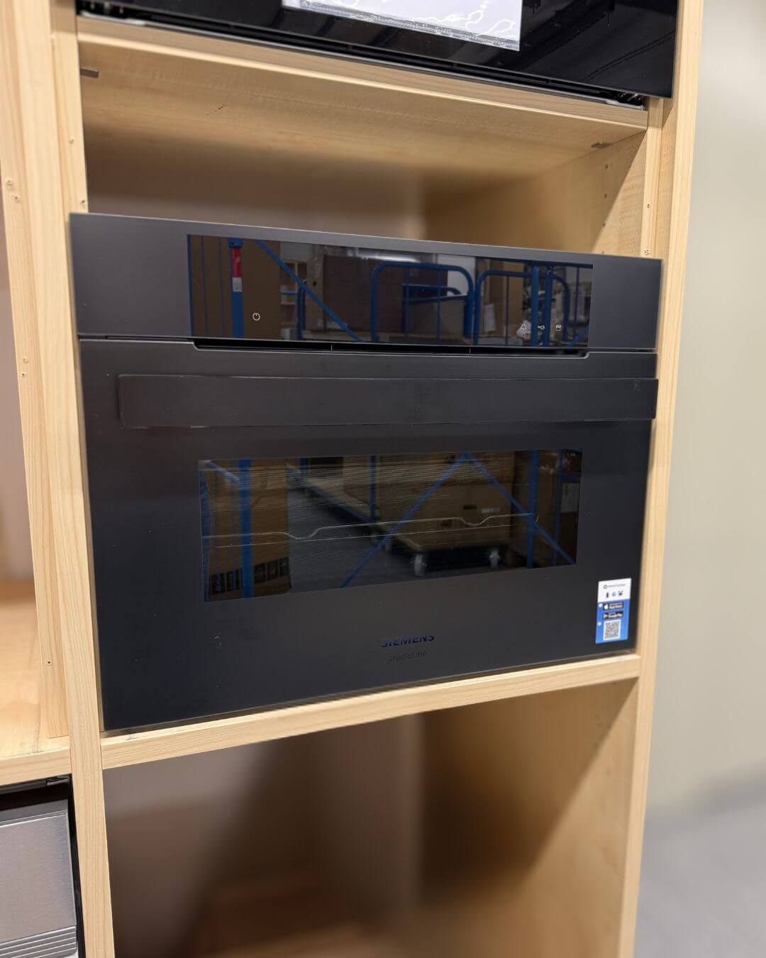 Siemens studioLine - Einbau-Kompaktdampfbackofen iQ700 (60x45 cm) MATT | CS938GCM1 - AUSSTELLUNGSGEBRAUCHT