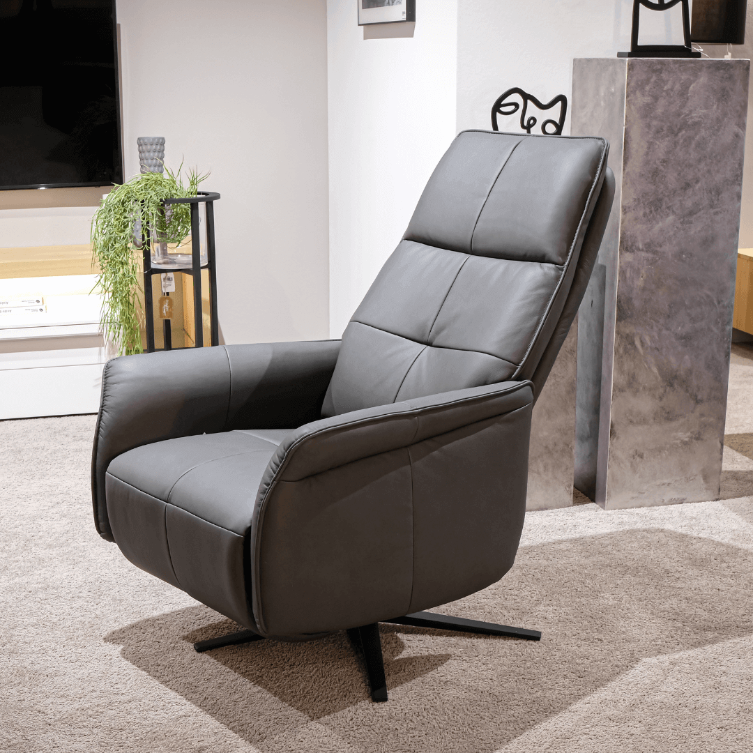 Himolla. Joker 9361 | Relaxsessel | Leder Soft-Nappa, Bezug Nero 