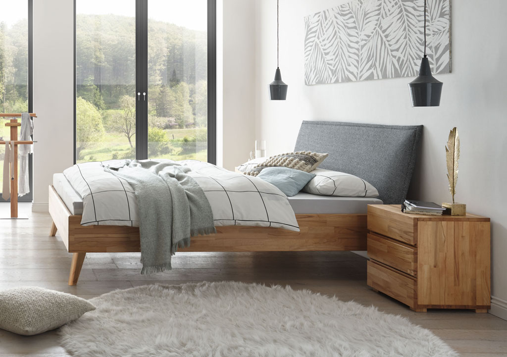 Hasena Wood-Line Bett | Premium 23 Rahmen | Masi Füße | Cussina Kopfteil | Kernbuche natur, geölt