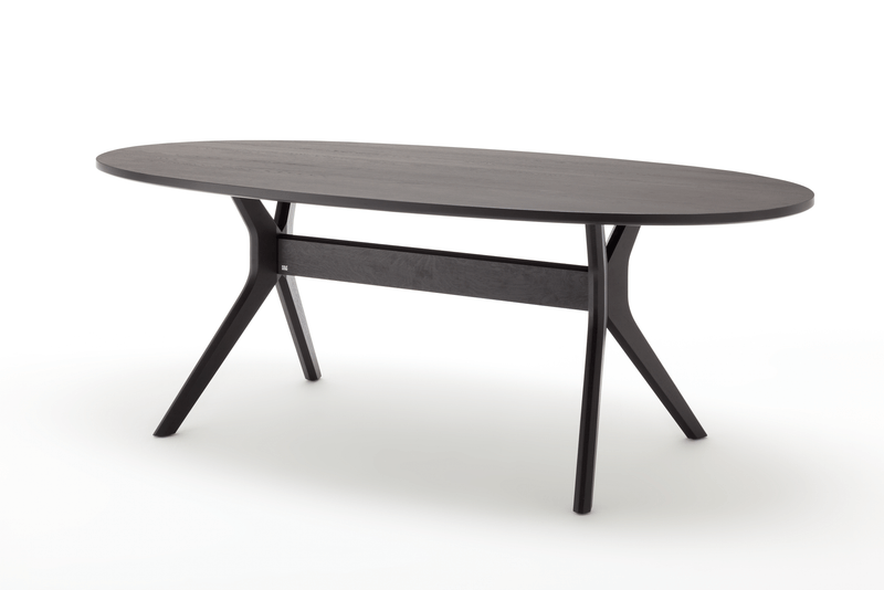 Rolf Benz 965 - Esstisch | oval Holztisch mit ovaler Tischplatte und X-Fußgestell