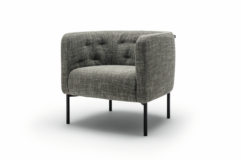 Rolf Benz 585 PHIL - Clubsessel mit Rundrohrfuß | Stoff, steingrau 26.381 Grauer Sessel mit gepolsterter Sitzfläche und schwarzem Metallgestell, stilvolles Design